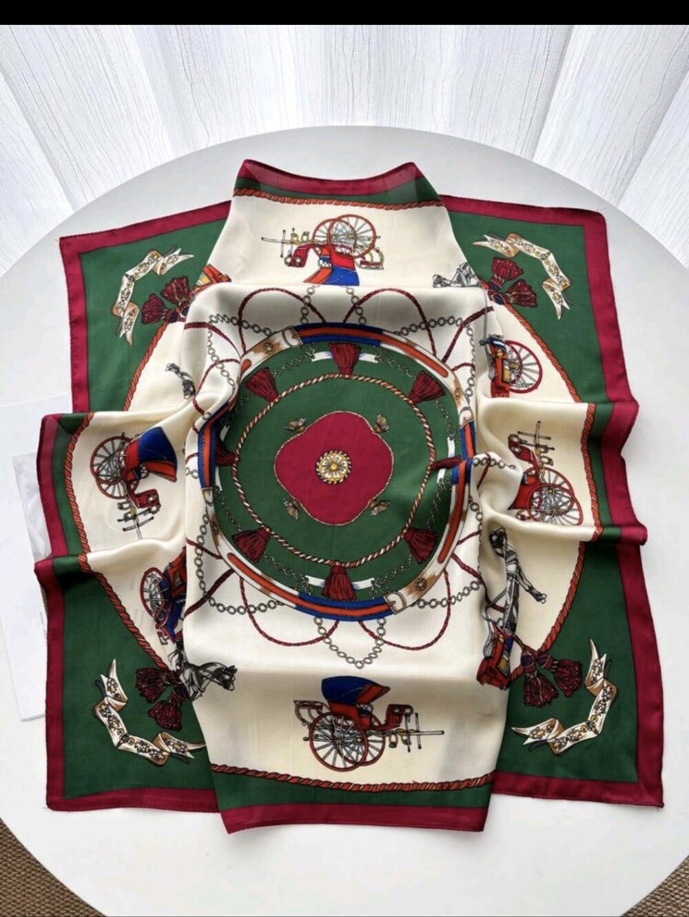 Beautiful Horse & Carriage Scarf NEW